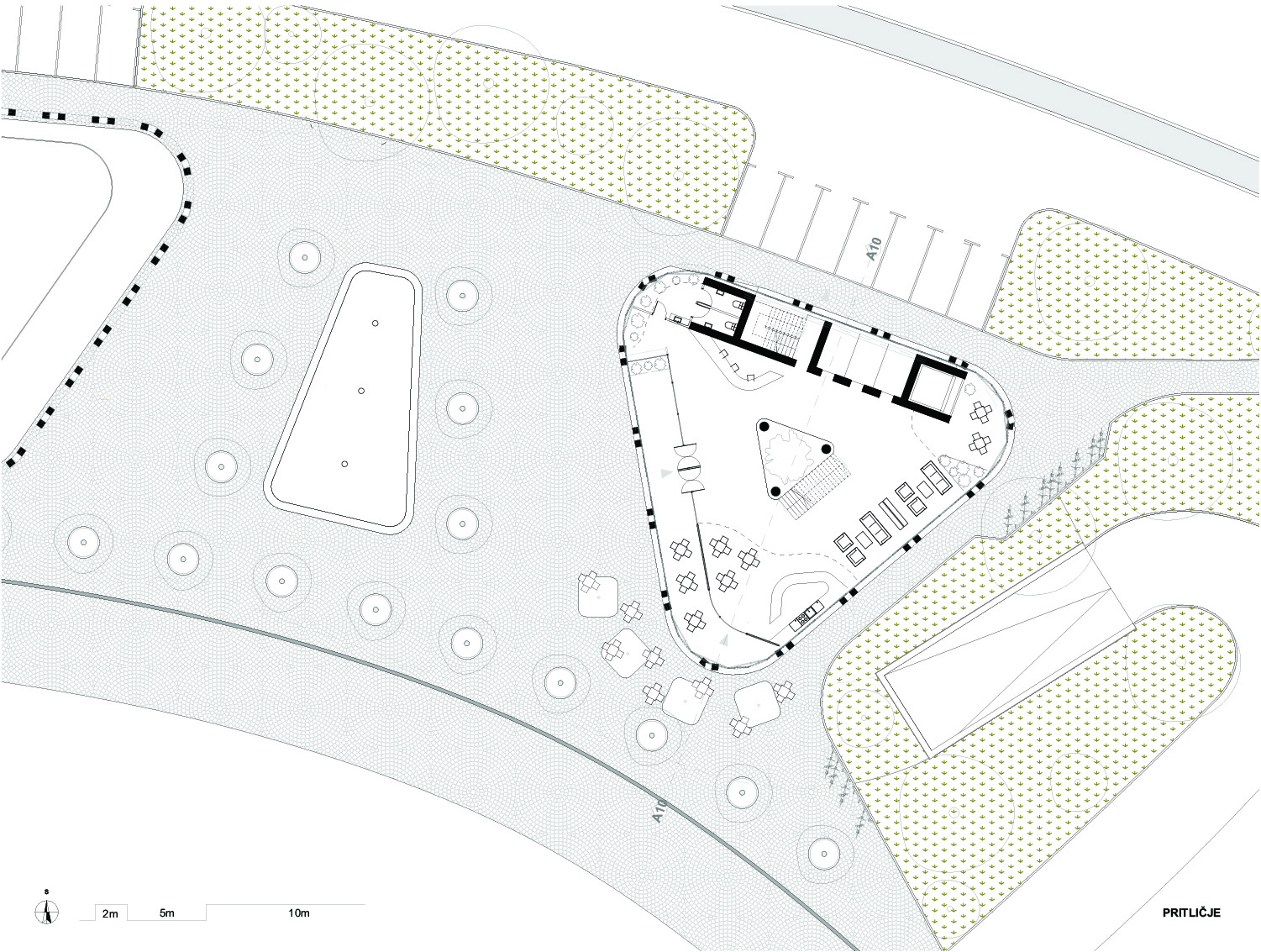Tloris pritličja